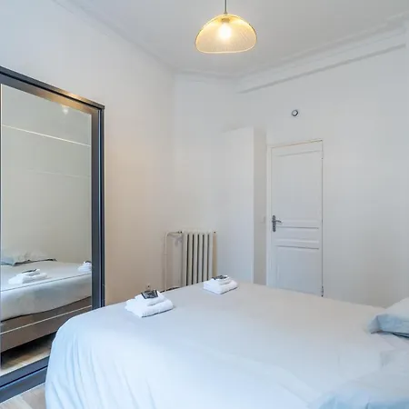 Apartamento Metro Alexandre Dumas *