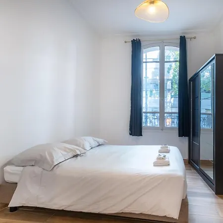 Metro Alexandre Dumas Apartament Paryż