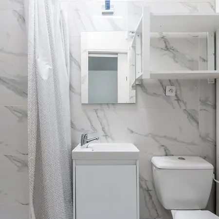 Apartment Metro Alexandre Dumas *